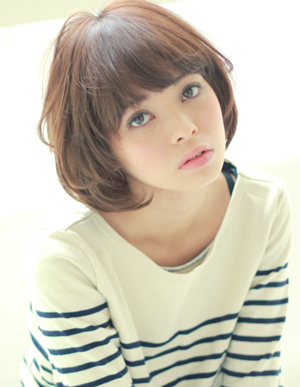 HAIR DIMENSION �\�Q���̐l�C�w�A�X�^�C��