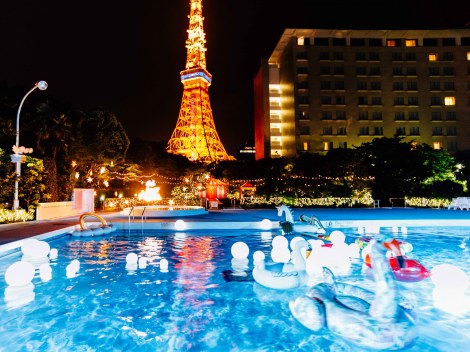 CanCam~Tokyo Prince Hotel Night Pool 