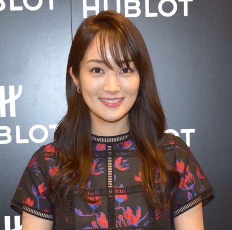 槙野智章選手との新婚生活を明かした高梨臨=『HUBLOT LOVES FOOTBALL Special Exhibition 開催記念イベント』後インタビュー (C)ORICON NewS inc.