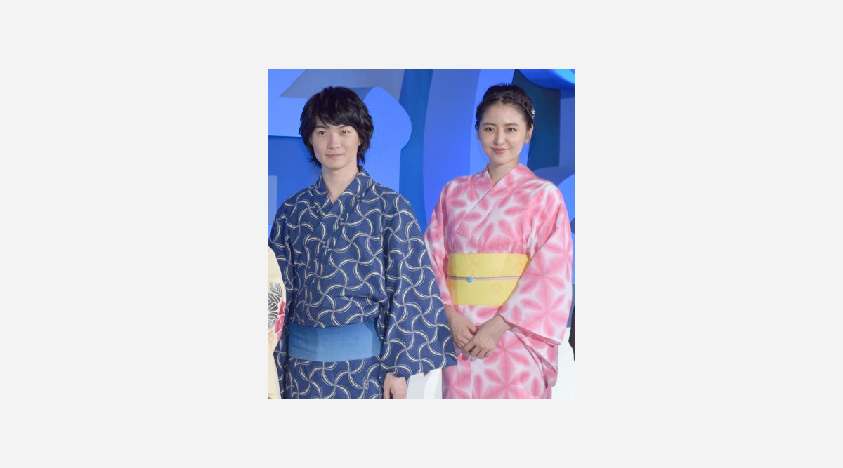 神木隆之介 長澤まさみら 浴衣姿に大歓声 短冊の願いも披露 Oricon News 神木隆之介 長澤まさみら 浴衣姿に大歓声 短冊の願いも披露 Oricon News