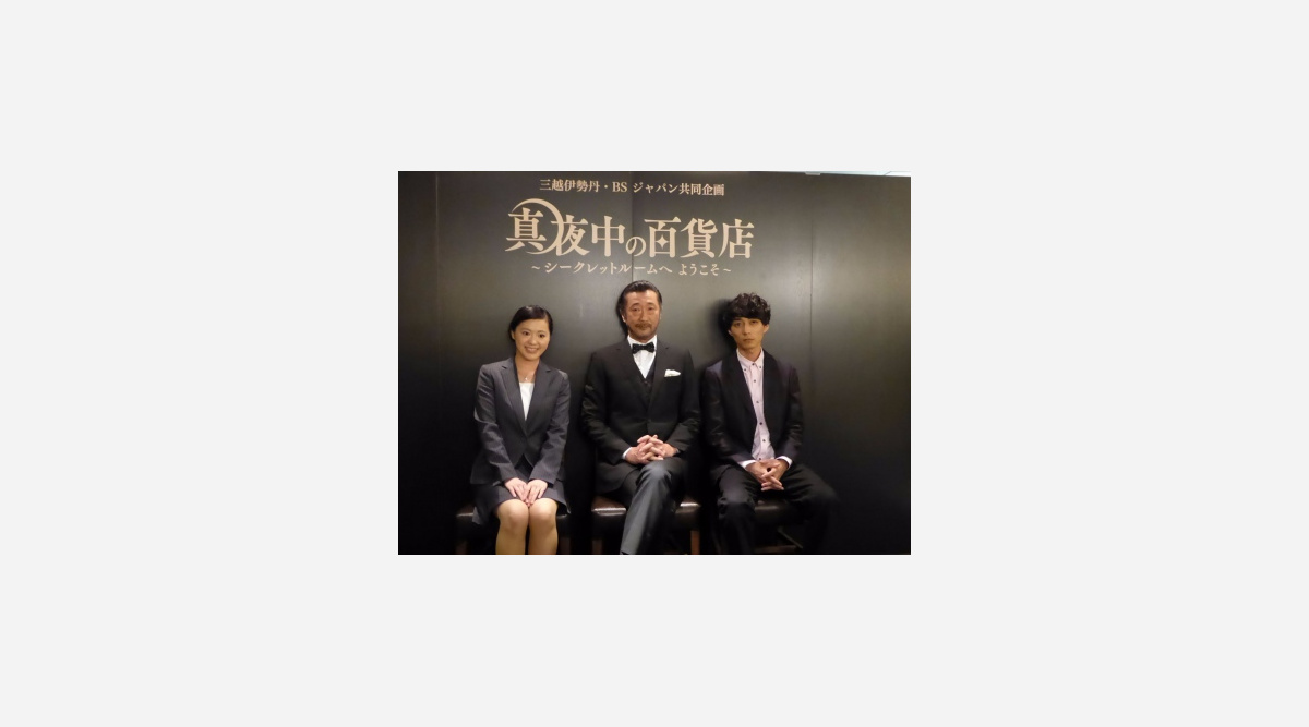 人気声優 大塚明夫 真夜中の撮影に自慢の声が Oricon News 人気声優 大塚明夫 真夜中の撮影に自慢の声が Oricon News