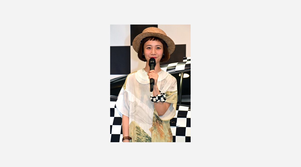 三戸なつめ 夏休みは女芸人と セミ捕り カゴぎっしり入れたい Oricon News