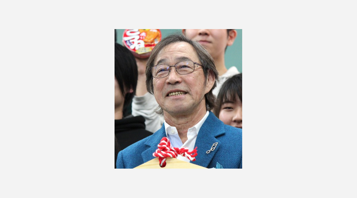 武田鉄矢 3年b組卒業生との交流に刺激 ベテランなんて言葉にあぐらかかない Oricon News 武田鉄矢 3年b組卒業生との交流に刺激 ベテランなんて言葉にあぐらかかない Oricon News