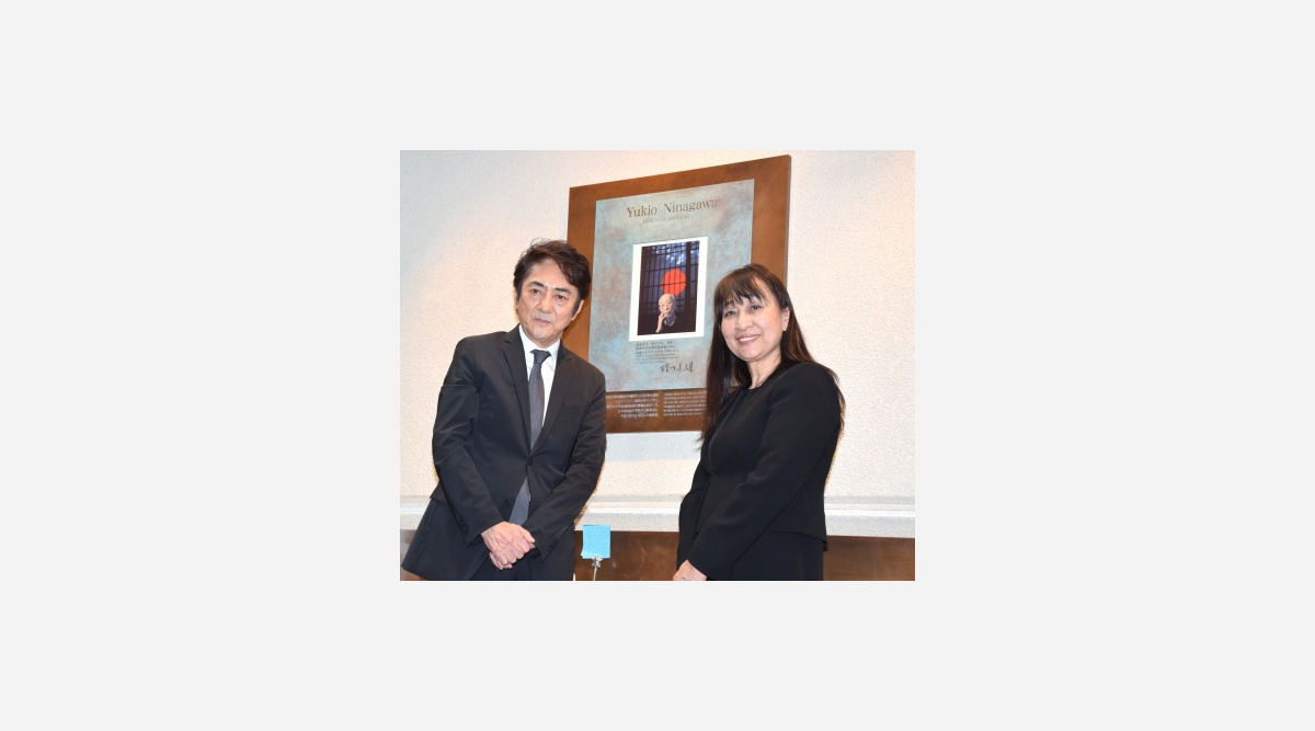蜷川幸雄さん一周忌に600人 市村正親 松本潤らが弔問 Oricon News 蜷川幸雄さん一周忌に600人 市村正親 松本潤らが弔問 Oricon News