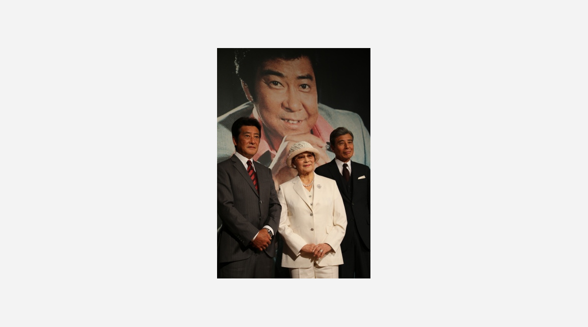 石原裕次郎記念館が26年の歴史に幕 万人が来場 Oricon News 石原裕次郎記念館が26年の歴史に幕 万人が来場 Oricon News