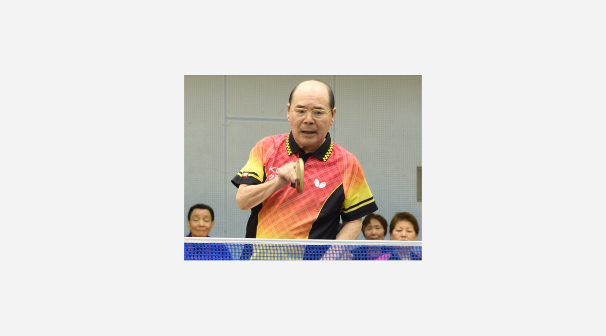 林家こん平 卓球で回復ぶりアピール ラリー続かず悔し顔 Oricon News