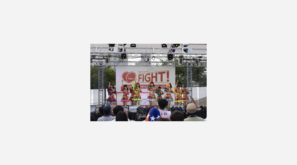 Super Girlsが食と音楽の祭典 Fight Inお台場 で白熱ライブ Oricon News