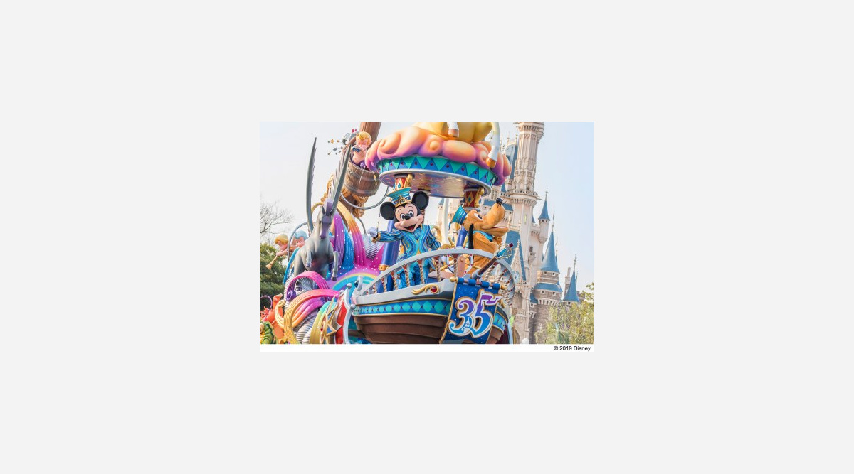 東京ディズニーリゾート アニバーサリーパレードで振り返る35周年 Oricon News 東京ディズニーリゾート アニバーサリーパレードで振り返る35周年 Oricon News