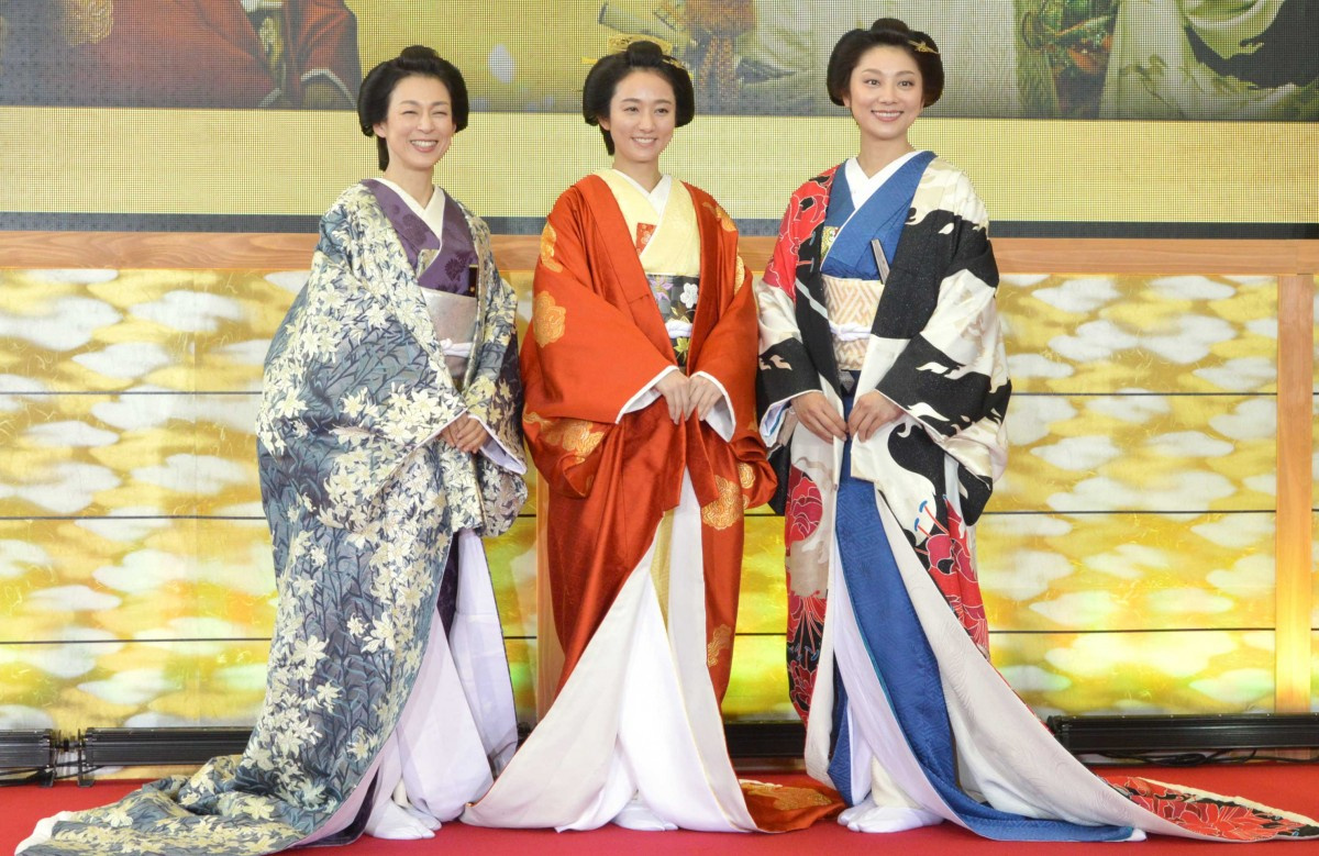 木村文乃 トータル億超え衣装に 尻込み 浜辺美波は00万円超え Oricon News 木村文乃 トータル億超え衣装に 尻込み 浜辺美波は00万円超え Oricon News