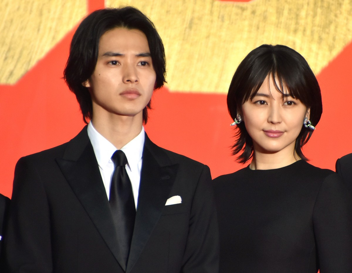 山崎賢人 キングダムはキャスト スタッフの 熱量 長澤まさみが 耳打ち で助け舟も Oricon News 山崎賢人 キングダムはキャスト スタッフの 熱量 長澤まさみが 耳打ち で助け舟も Oricon News