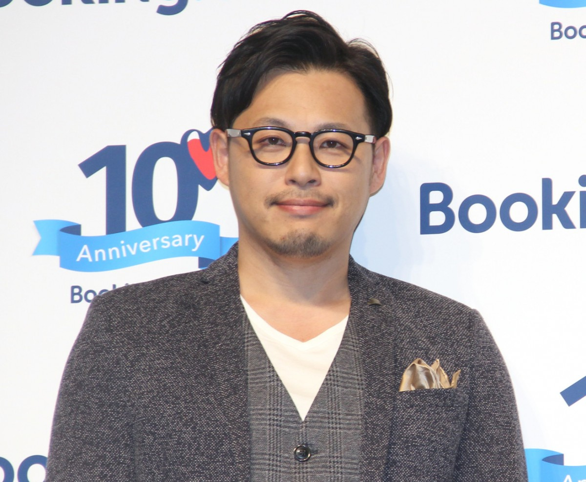 アルコ ピース平子祐希 ハワイの 奇跡 エピソード披露 妻が結婚指輪なくすも帰還 Oricon News アルコ ピース平子祐希 ハワイの 奇跡 エピソード披露 妻が結婚指輪なくすも帰還 Oricon News