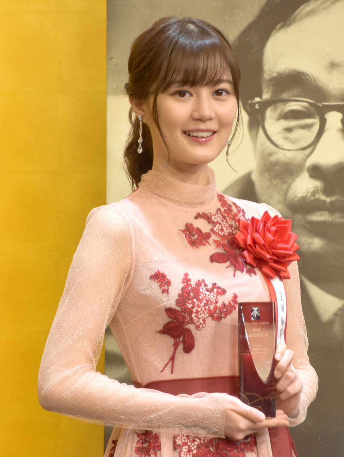 生田絵梨花 菊田一夫演劇賞 に喜び これからも勇気を持って精進していきます Oricon News 生田絵梨花 菊田一夫演劇賞 に喜び これからも勇気を持って精進していきます Oricon News