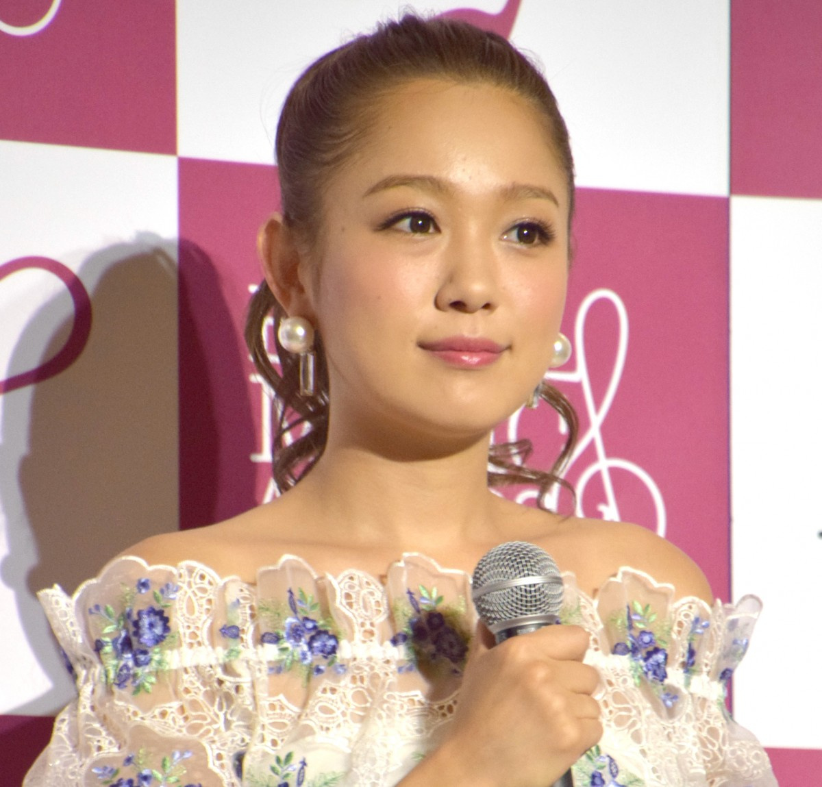 西野カナ 無期限活動休止を発表 色々と挑戦したい Oricon News 西野カナ 無期限活動休止を発表 色々と挑戦したい Oricon News