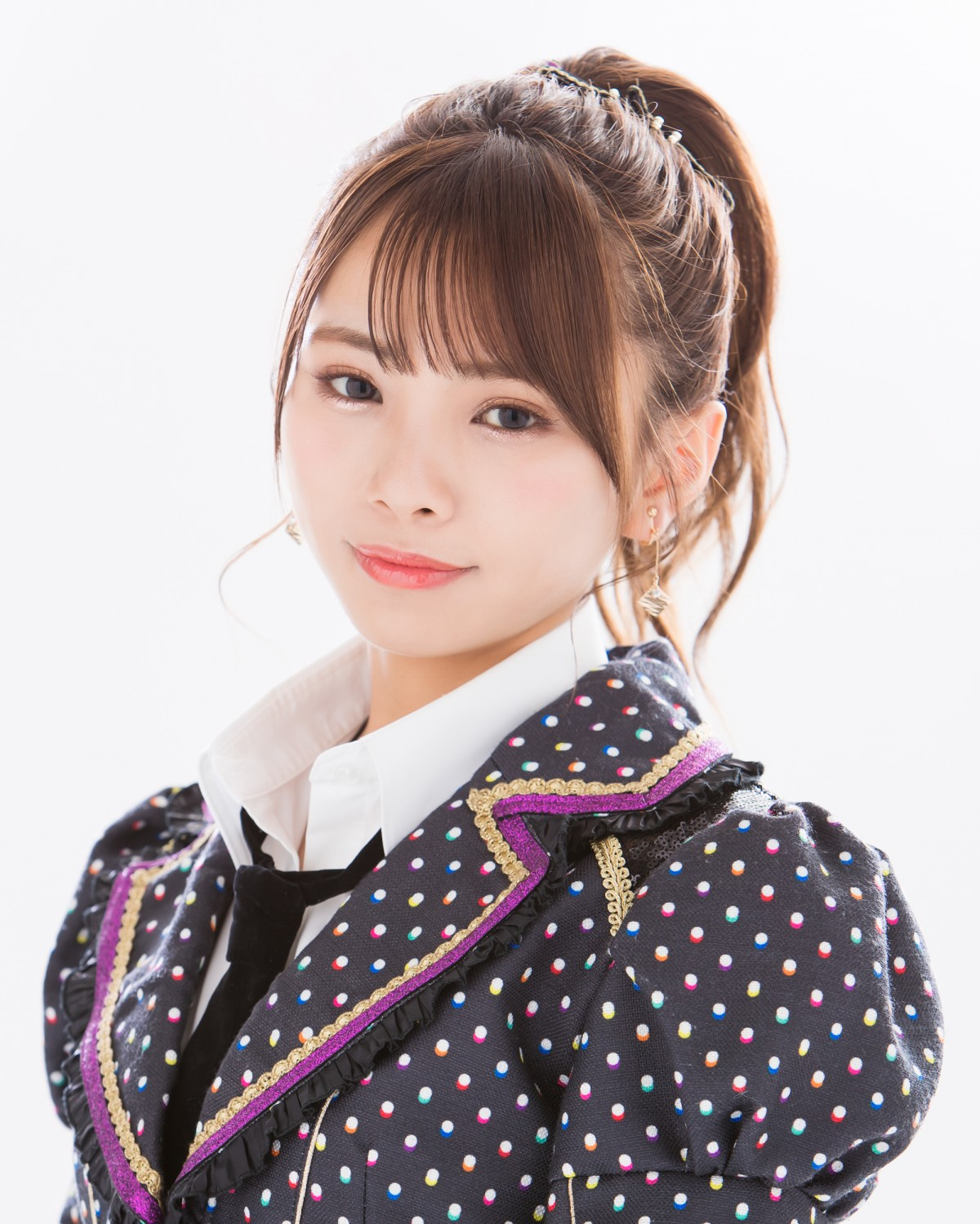 Nmb48 磯佳奈江 卒業を発表 サッカータレント 転身でinac神戸の応援大使に Oricon News