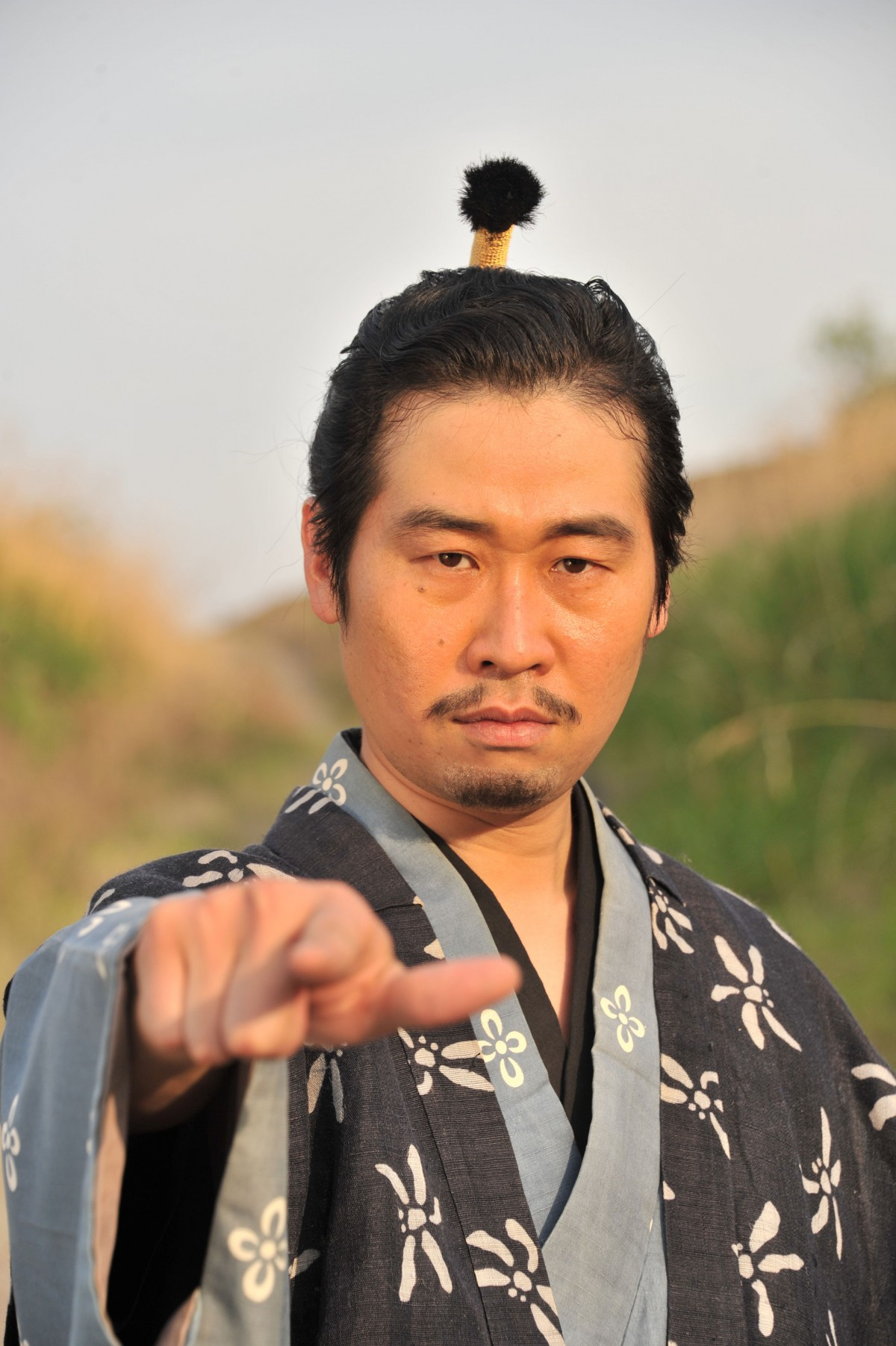 前野朋哉 劇場版 仮面ライダージオウ で織田信長役 暴れさせてもらってます Oricon News 前野朋哉 劇場版 仮面ライダージオウ で織田信長役 暴れさせてもらってます Oricon News