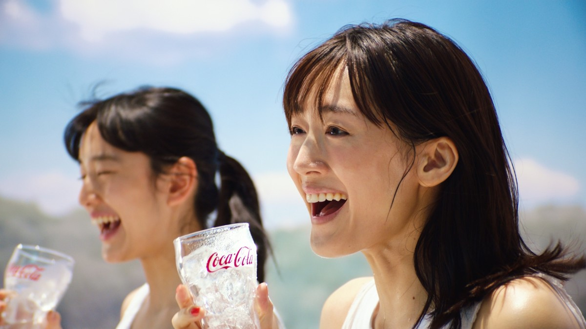 綾瀬はるか 新cmでアドリブ全開 令和 初の夏に よき夏じゃ と決めぜりふ Oricon News