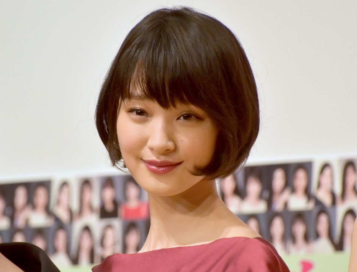 剛力彩芽 久々ショートカットヘア披露も あまり気付いてもらえない