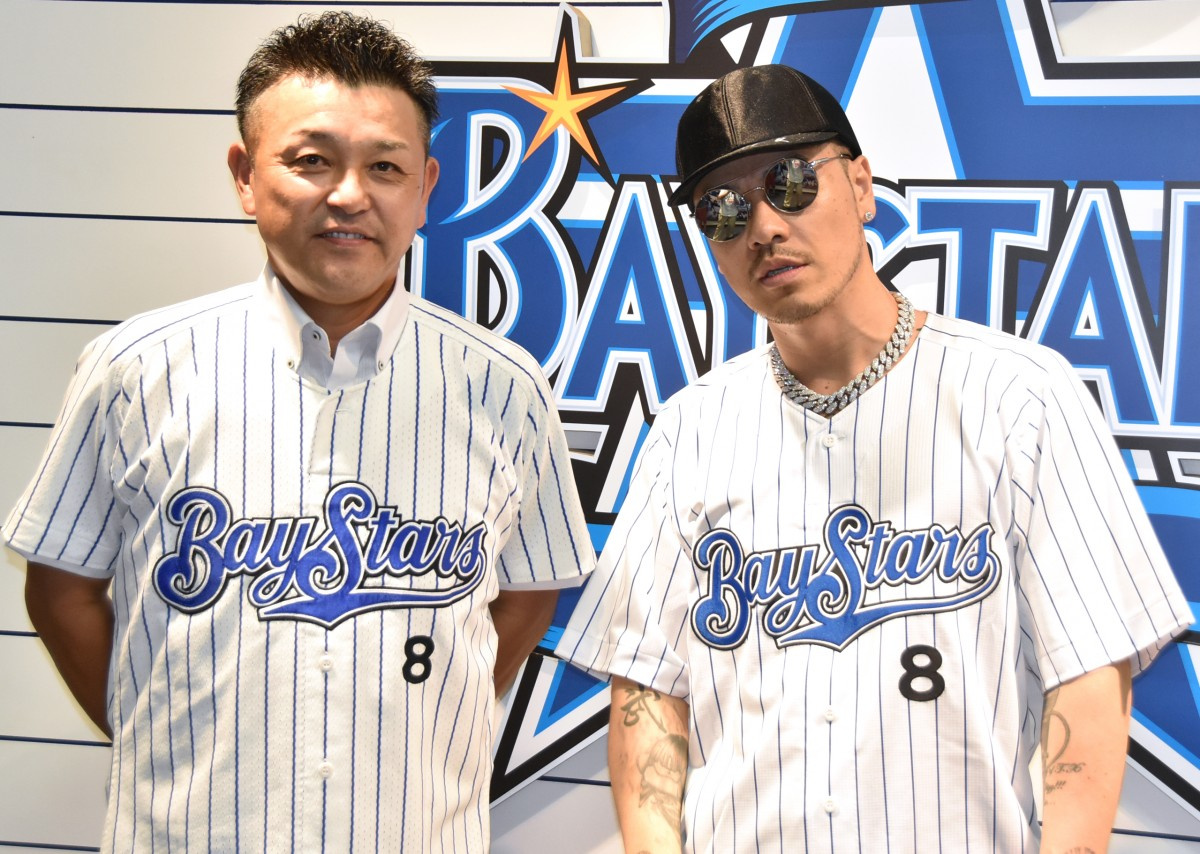Ak 69 大暴投の始球式 谷繁元信氏がダメ出し 本番に弱い Oricon News Ak 69 大暴投の始球式 谷繁元信氏がダメ出し 本番に弱い Oricon News