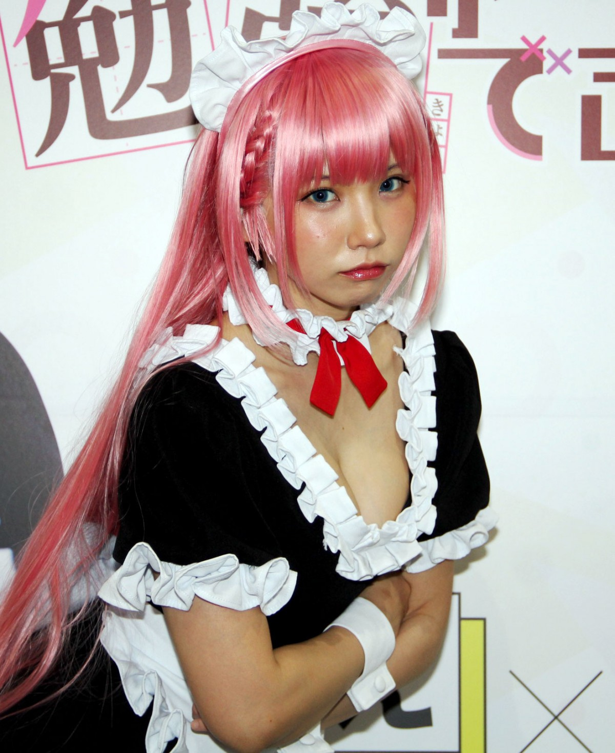 えなこ 一番好きなキャラクター 真冬先生コスプレに感激 夏コミケの苦労も明かす Oricon News