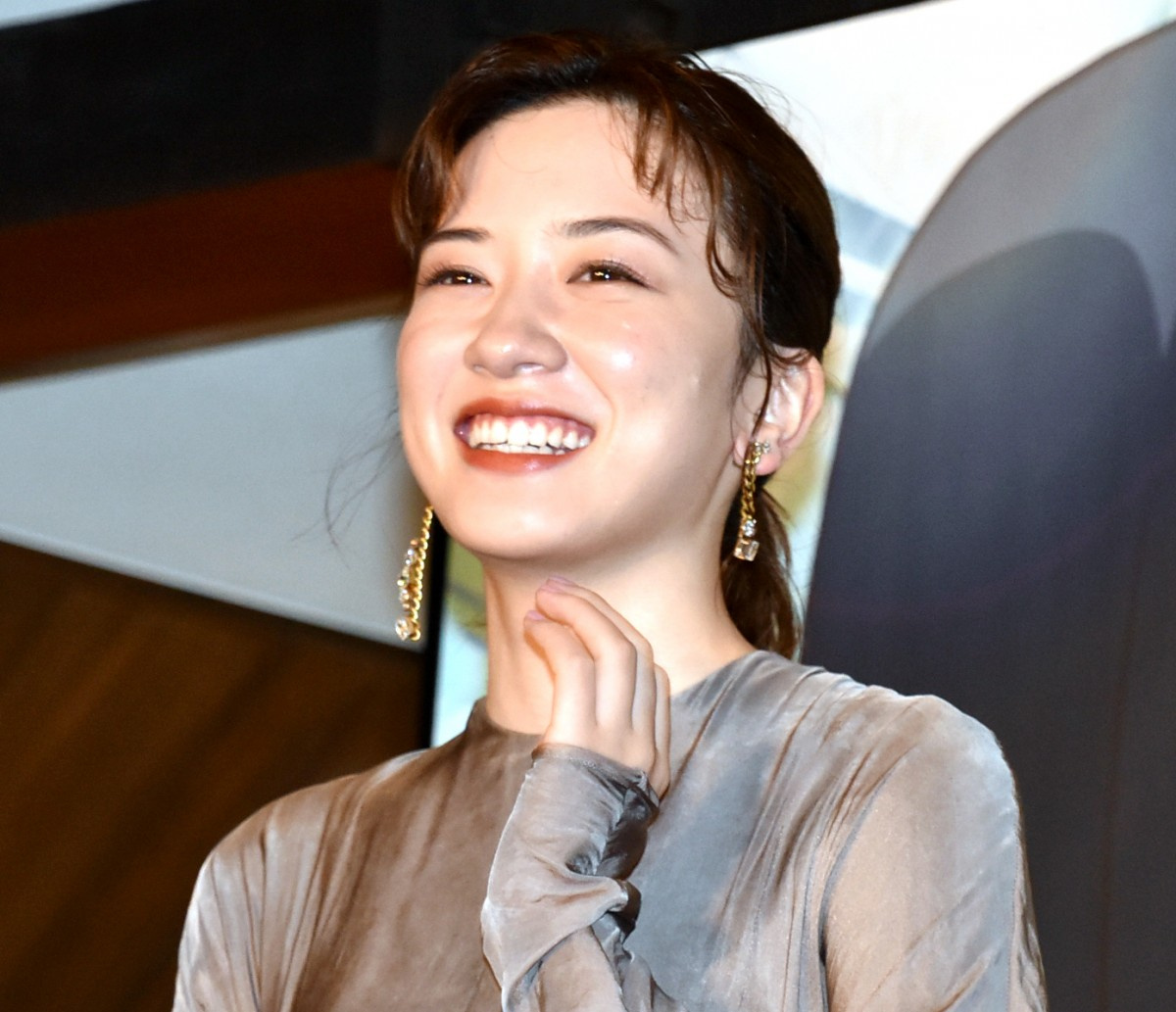 永野芽郁 親友と好きな人かぶっても 譲らない 山崎賢人 新田真剣佑も絶賛 かっこいい Oricon News