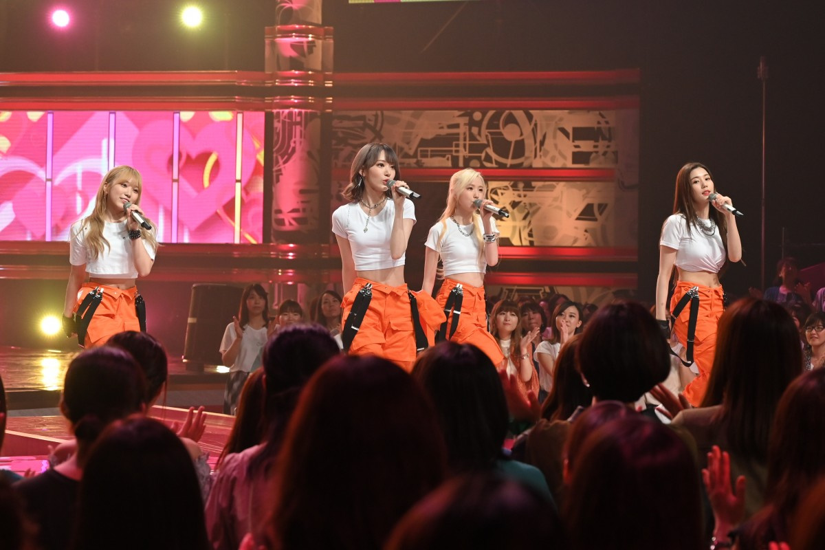 Utage 収録に潜入 1 Iz One4人初登場 へそ出し衣装でkara完コピ Oricon News Utage 収録に潜入 1 Iz One4人初登場 へそ出し衣装でkara完コピ Oricon News