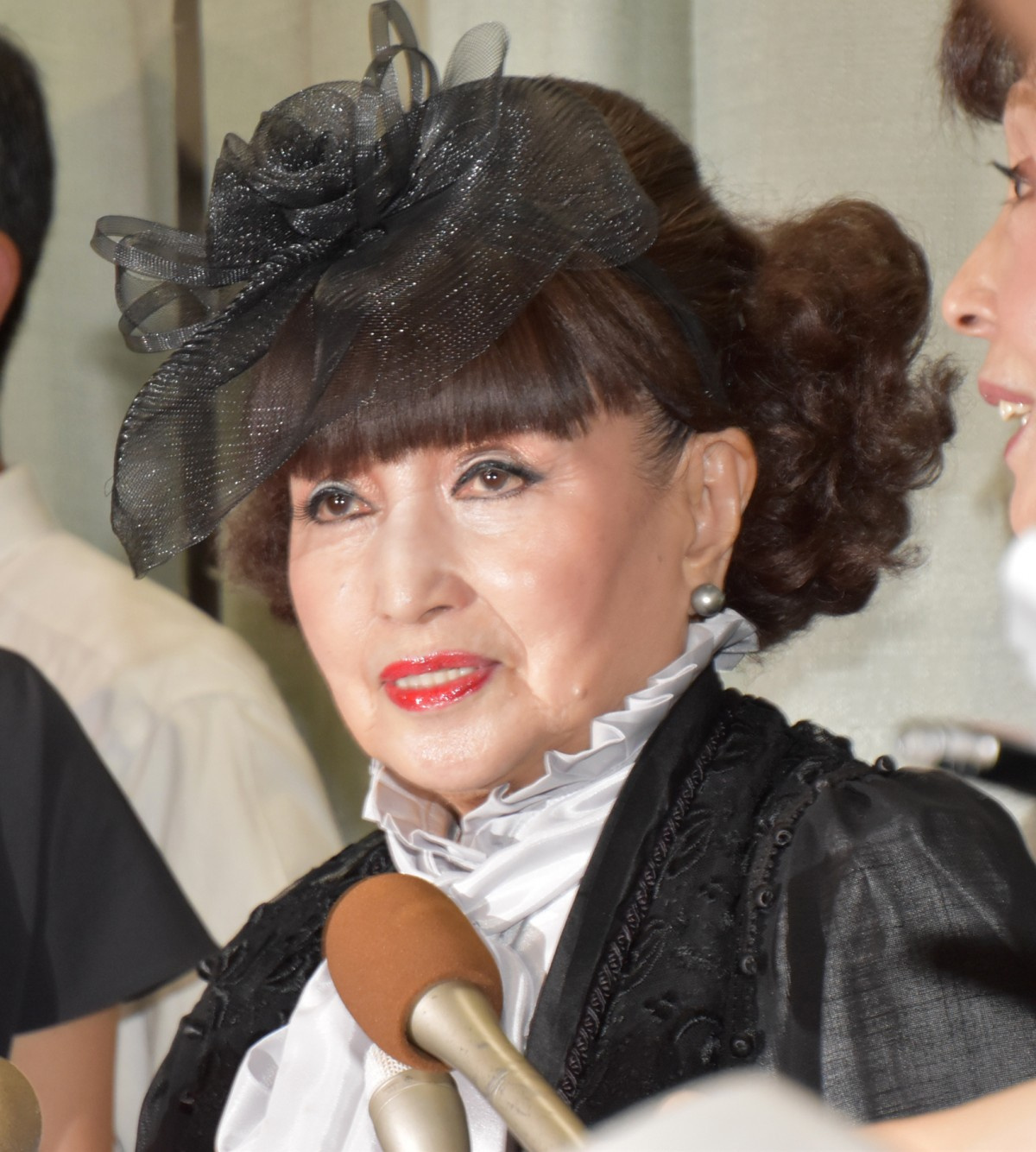 黒柳徹子 ジャニーさんの死は ショービジネスの中で大きな損失 旦那さん を偲ぶ Oricon News