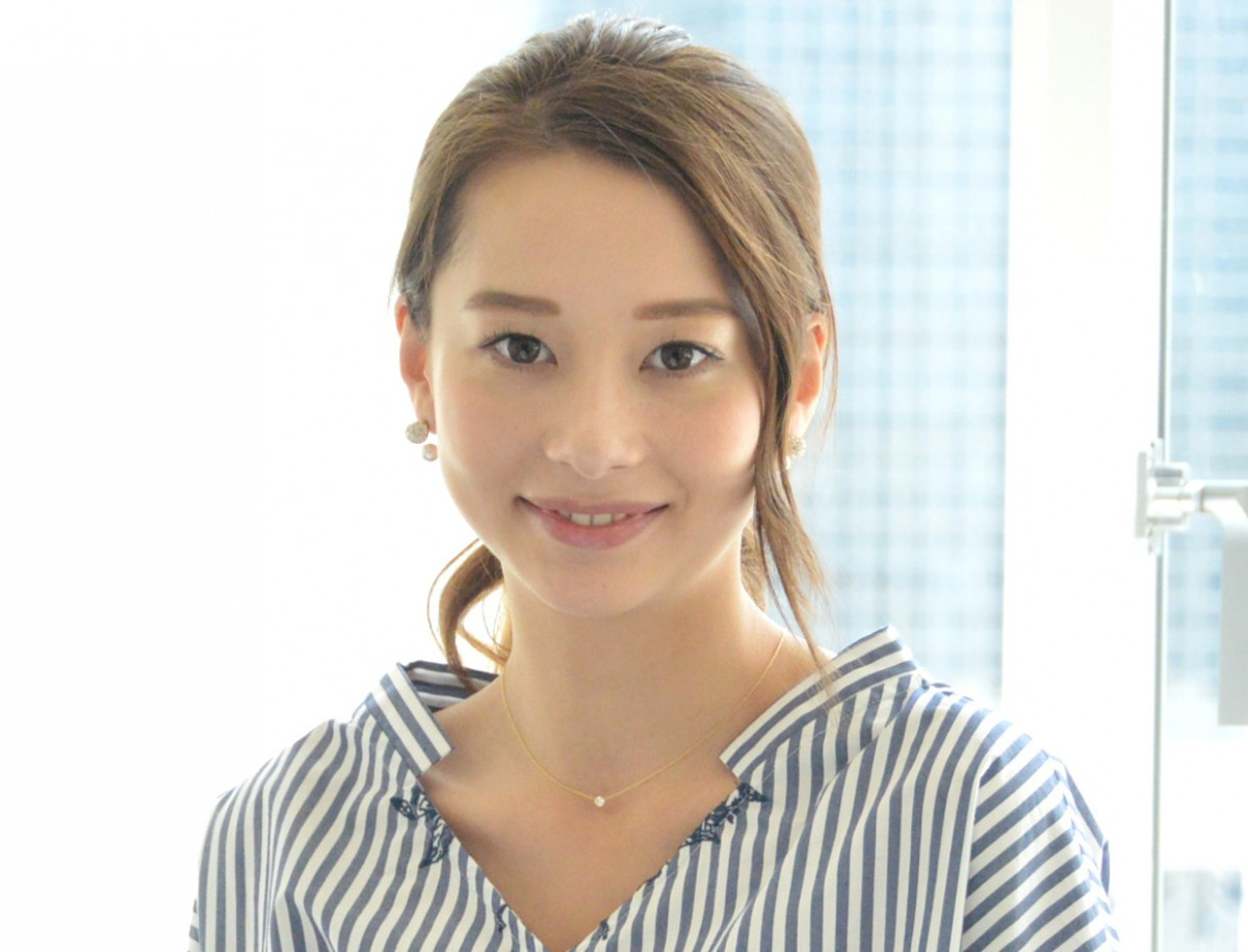 Niki 水着姿で胸元チラリ ガチでそれはえぐすぎる 令和1の美人や と反響 Oricon News