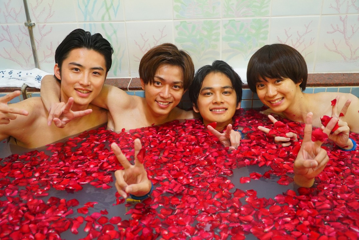 キンプリ永瀬 ドラマ初主演作を撮了 北村匠海ら すてきな仲間たち と 薔薇風呂 入浴 Oricon News キンプリ永瀬 ドラマ初主演作を撮了 北村匠海ら すてきな仲間たち と 薔薇風呂 入浴 Oricon News