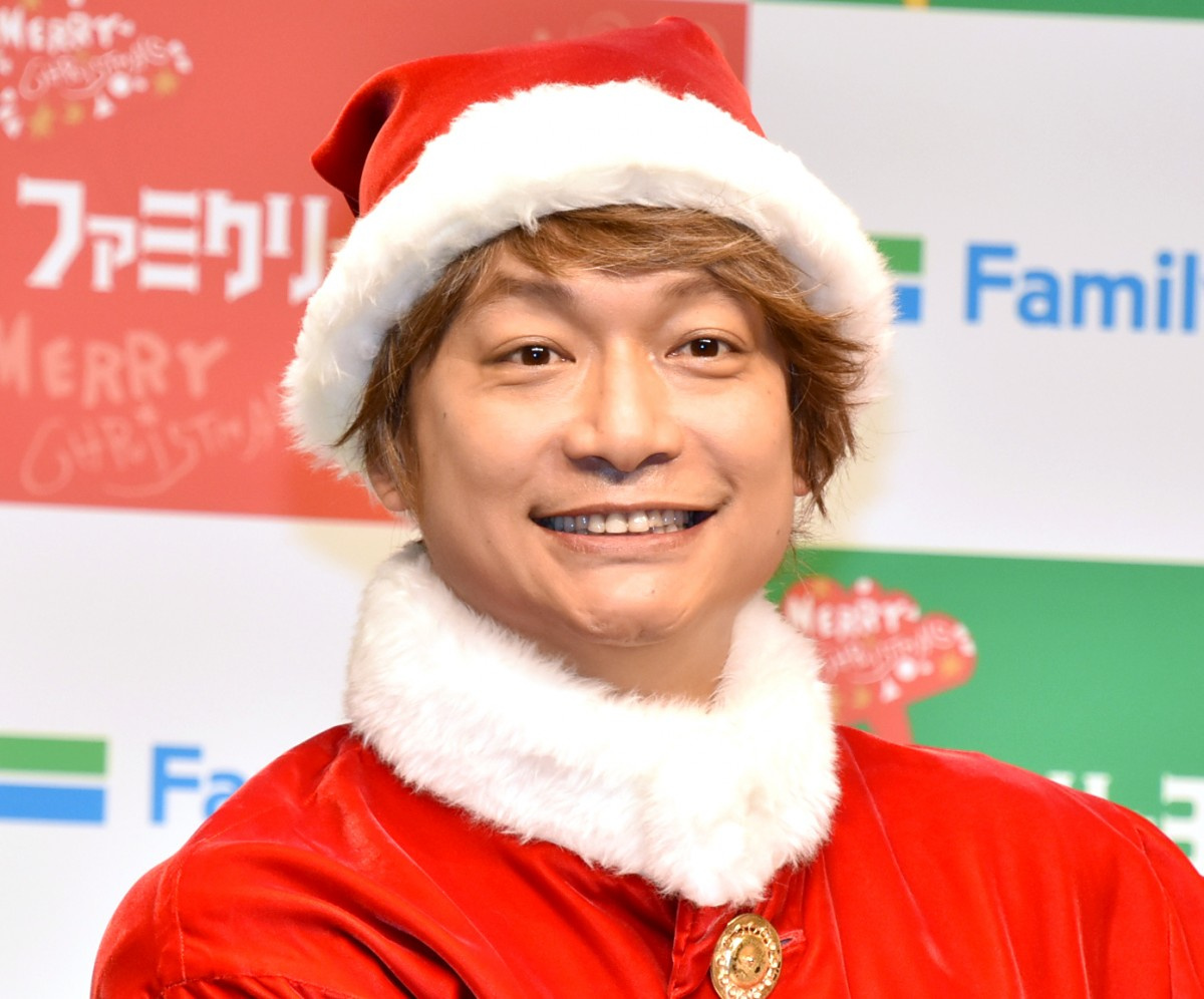 香取慎吾 クリスマスの予定は 子どもと奥さんと過ごす 冗談も報道陣から笑いとれず Oricon News