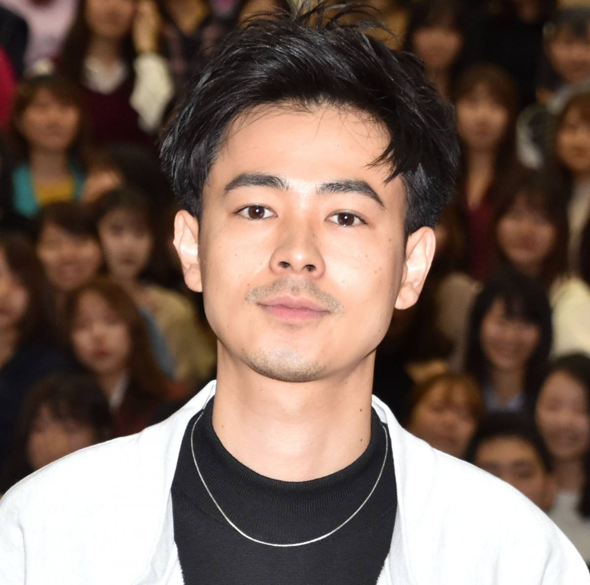 成田凌 主演作撮影前に骨折していた ロキソニンを飲んで撮影してました Oricon News