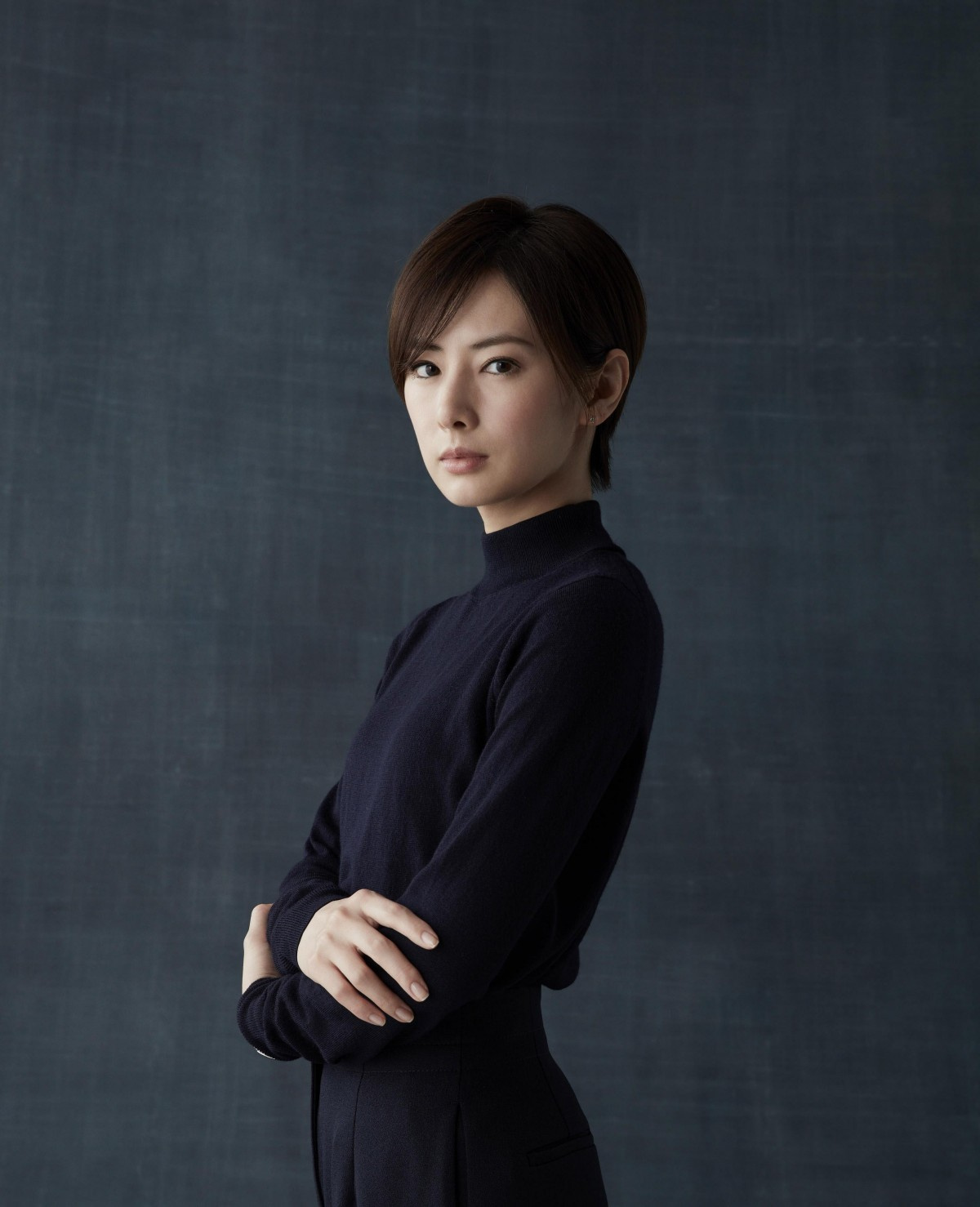 北川景子 初の ショートヘア に 主演役作りで30センチ以上カット 別人になれた Oricon News 北川景子 初の ショートヘア に 主演役作りで30センチ以上カット 別人になれた Oricon News