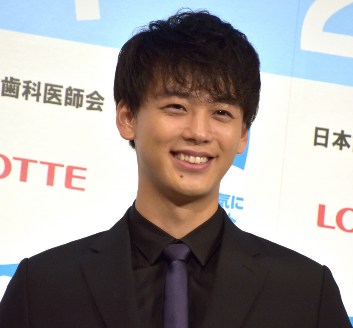 竹内涼真 ベストスマイル賞に喜び やっときた 虫歯ゼロを誇る 唾液が多くて Oricon News 竹内涼真 ベストスマイル賞に喜び やっときた 虫歯ゼロを誇る 唾液が多くて Oricon News
