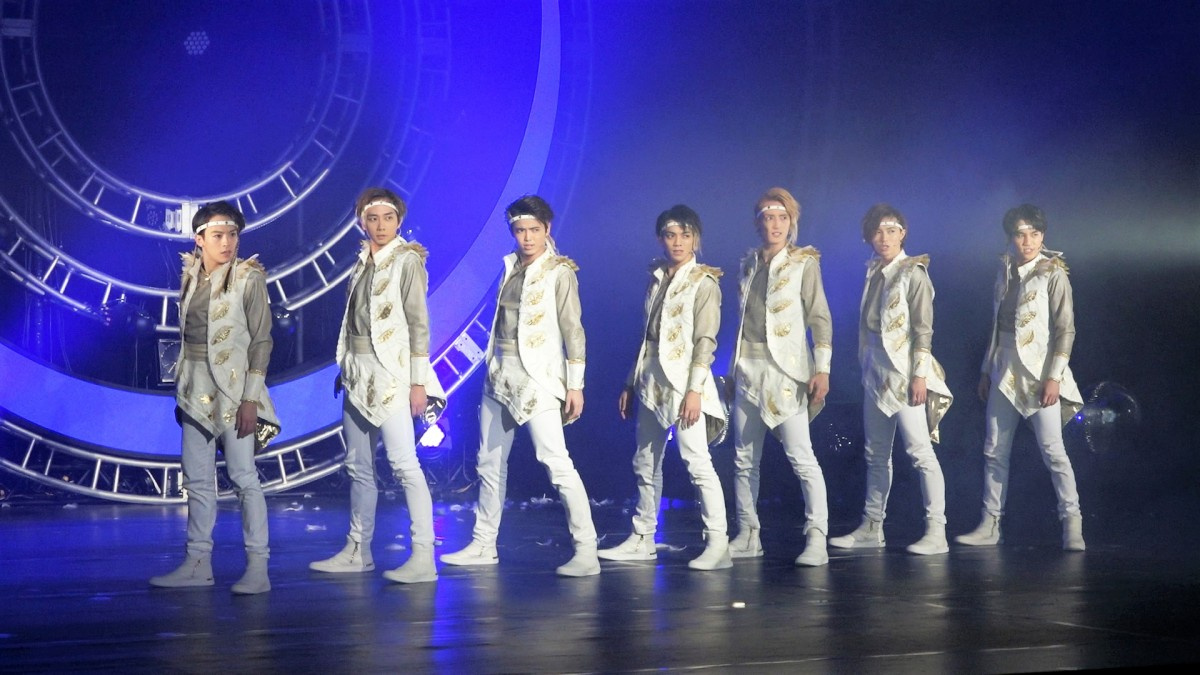 Travisjapan 屋良朝幸 ダンスで起こす化学反応 壮絶舞台けいこの裏側に密着 Oricon News Travisjapan 屋良朝幸 ダンスで起こす化学反応 壮絶舞台けいこの裏側に密着 Oricon News