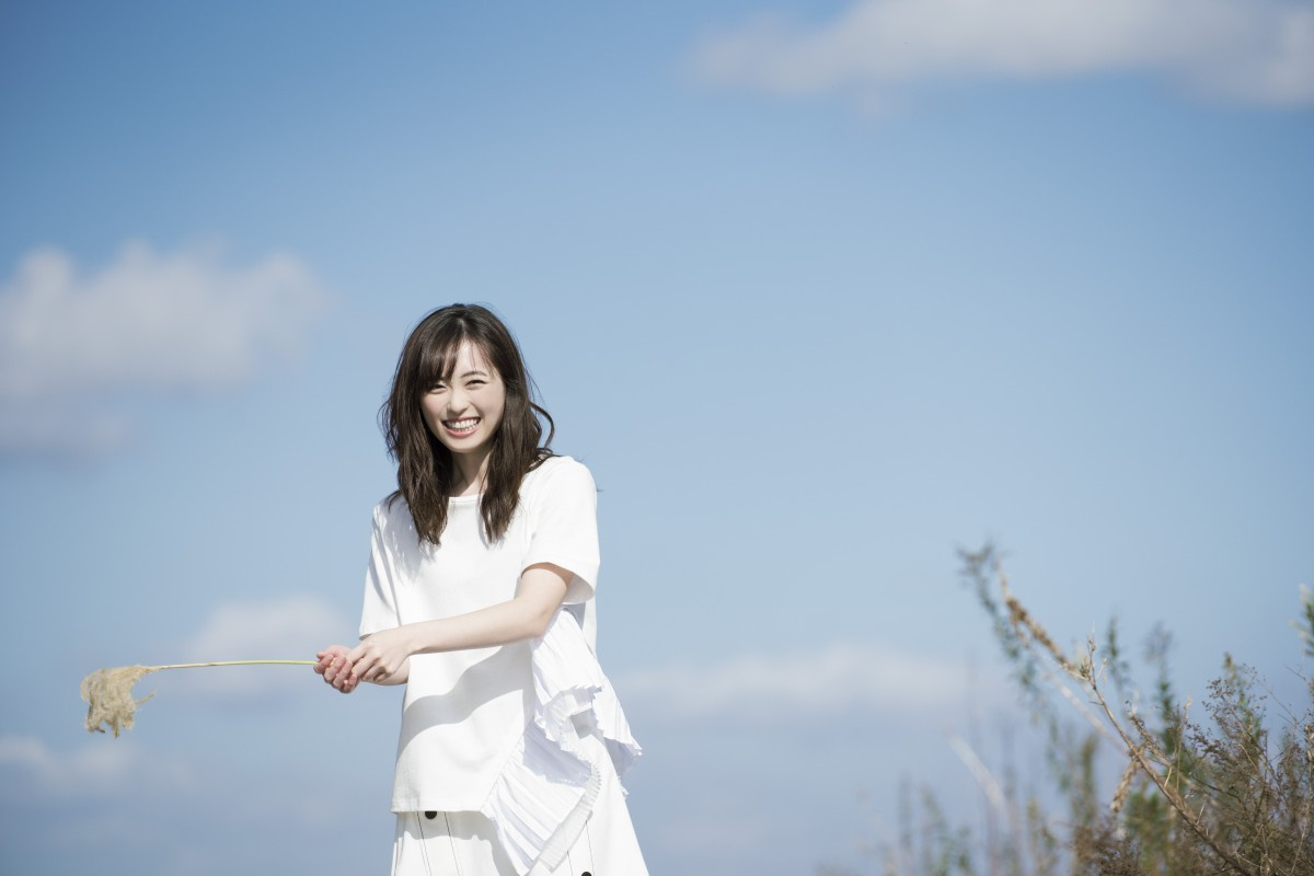 福原遥 マガジン 初カバー 抜群の透明感と天真爛漫スマイルで魅了 Oricon News 福原遥 マガジン 初カバー 抜群の透明感と天真爛漫スマイルで魅了 Oricon News