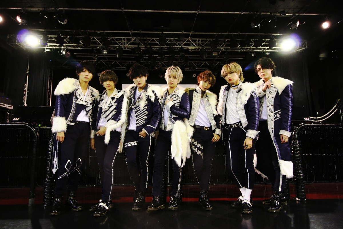 Blackiris デビュー作デイリー1位にうれし泣き Oricon News Blackiris デビュー作デイリー1位にうれし泣き Oricon News