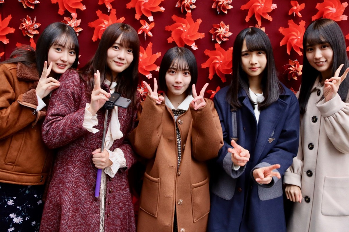 乃木坂 欅坂 日向坂が街歩きトークで素顔と本音 坂道テレビ 詳細発表 Oricon News 乃木坂 欅坂 日向坂が街歩きトークで素顔と本音 坂道テレビ 詳細発表 Oricon News