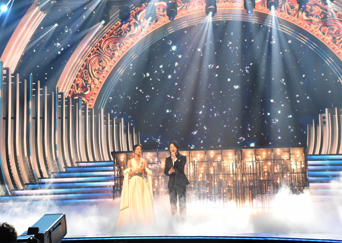 紅白 中村倫也 大舞台で ホール ニュー ワールド 歌唱 伸びやかな美声で魅了 Oricon News 紅白 中村倫也 大舞台で ホール ニュー ワールド 歌唱 伸びやかな美声で魅了 Oricon News