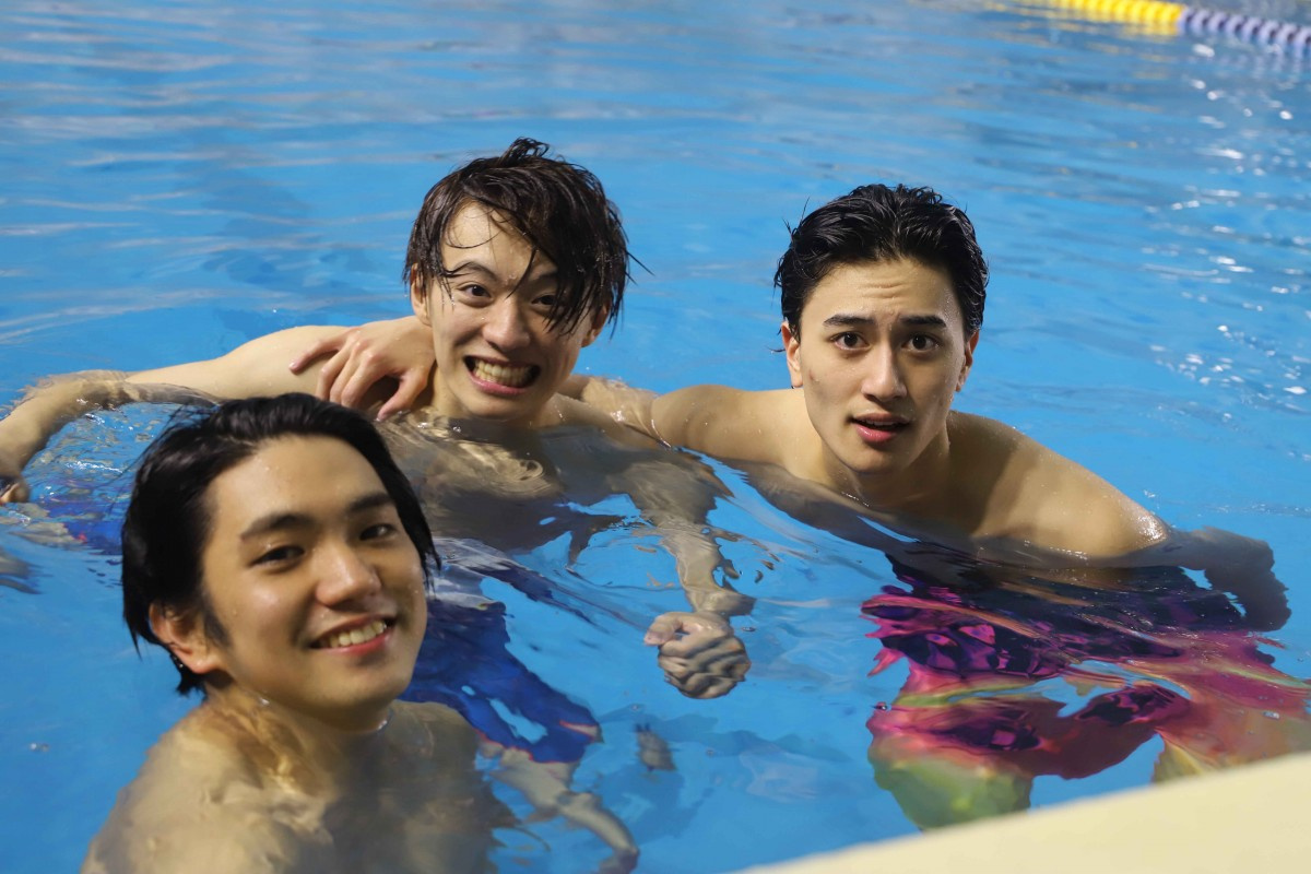 Aぇ Group 古式泳法 で正門良規が苦戦 足をどう動かしたら良かったのか Oricon News Aぇ Group 古式泳法 で正門良規が苦戦 足をどう動かしたら良かったのか Oricon News