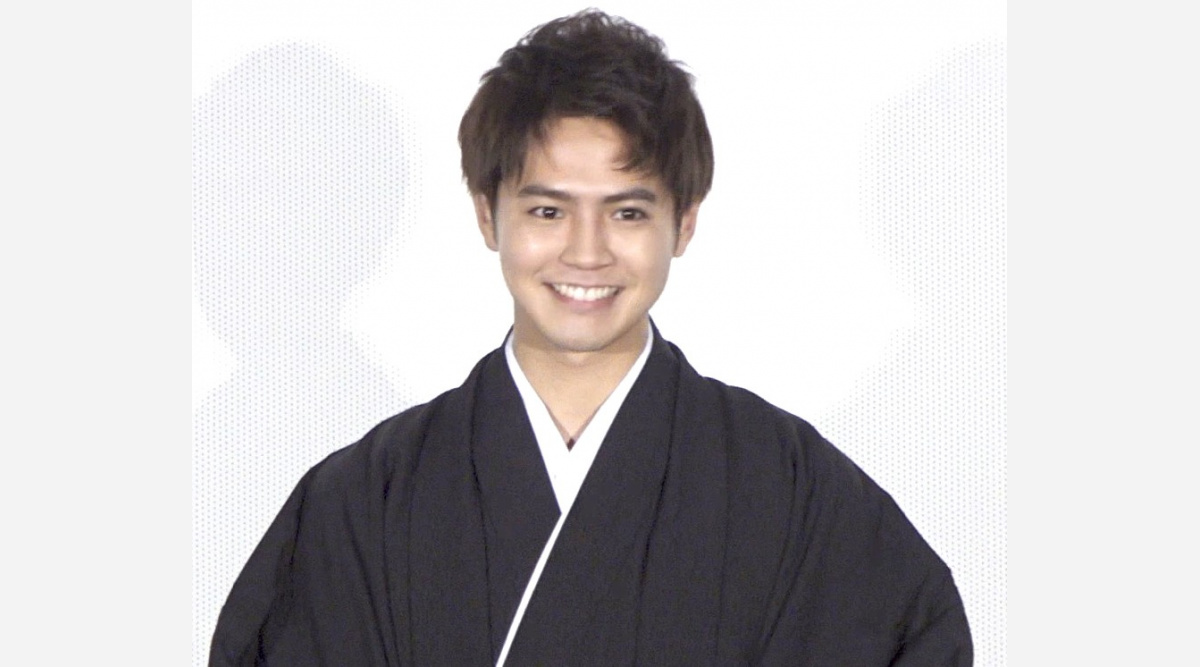 片寄涼太 レアな袴姿で新成人にエール すごくめでたい気持ち Oricon News 片寄涼太 レアな袴姿で新成人にエール すごくめでたい気持ち Oricon News