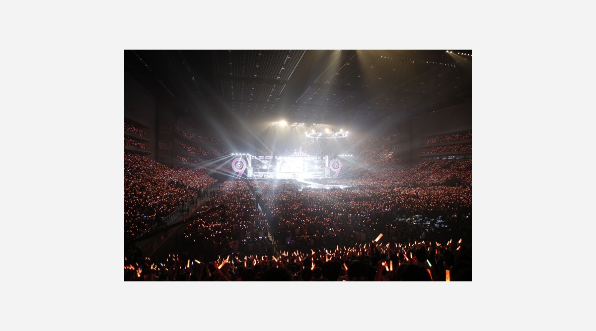 M S 約4年ぶりに9人集結 Snowhalation で会場は オレンジ色 に包まれる Oricon News M S 約4年ぶりに9人集結 Snowhalation で会場は オレンジ色 に包まれる Oricon News