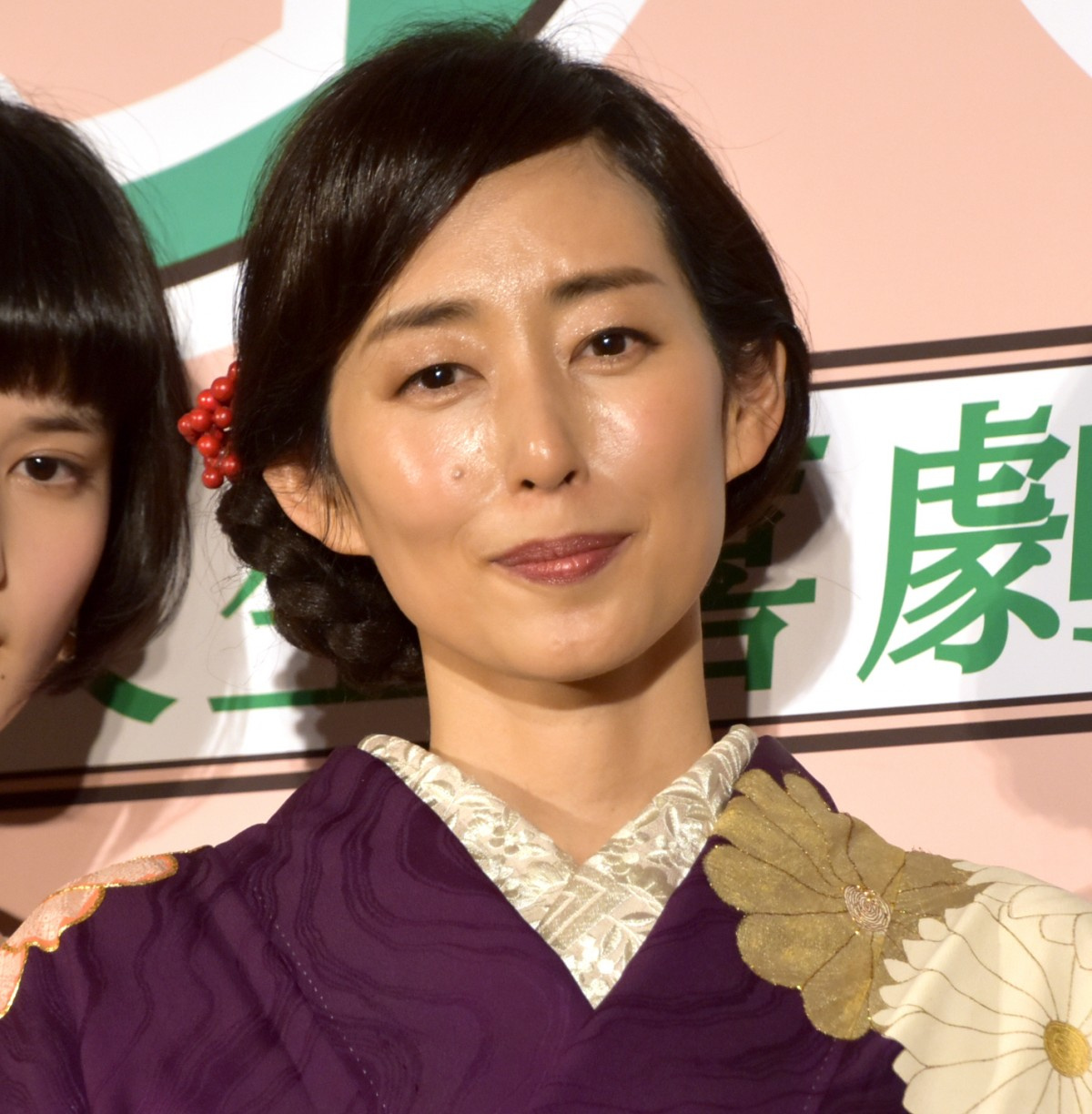 木村多江 撮影前に催眠術で 緊張とグッドバイ 大泉洋 小池栄子が驚き Oricon News