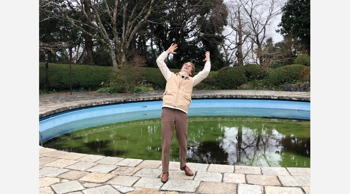 ダバディ氏が日韓サッカーw杯の裏話暴露 トルシエ監督 選手にプールへ落され怒り Oricon News