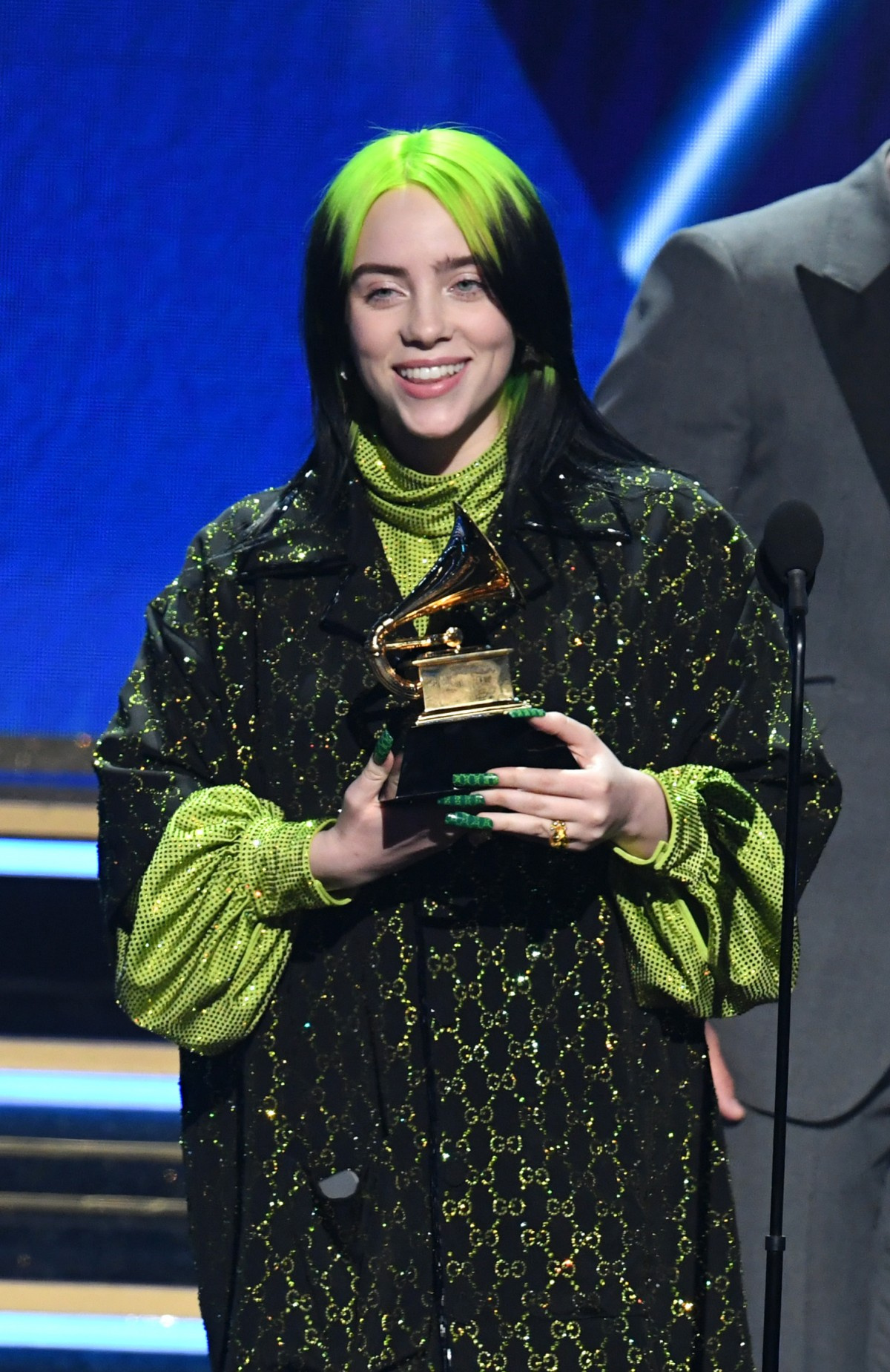 グラミー賞 ビリー アイリッシュ 年間最優秀楽曲を受賞 Oricon News グラミー賞 ビリー アイリッシュ 年間最優秀楽曲を受賞 Oricon News