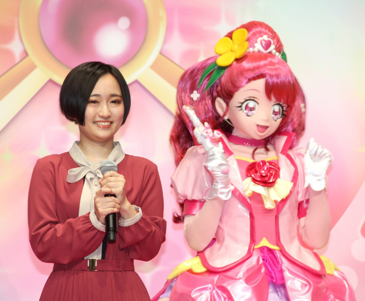 悠木碧 子役の笑顔に悶絶 かわいいんだよな 幼少期はダンゴムシ集めにハマる Oricon News