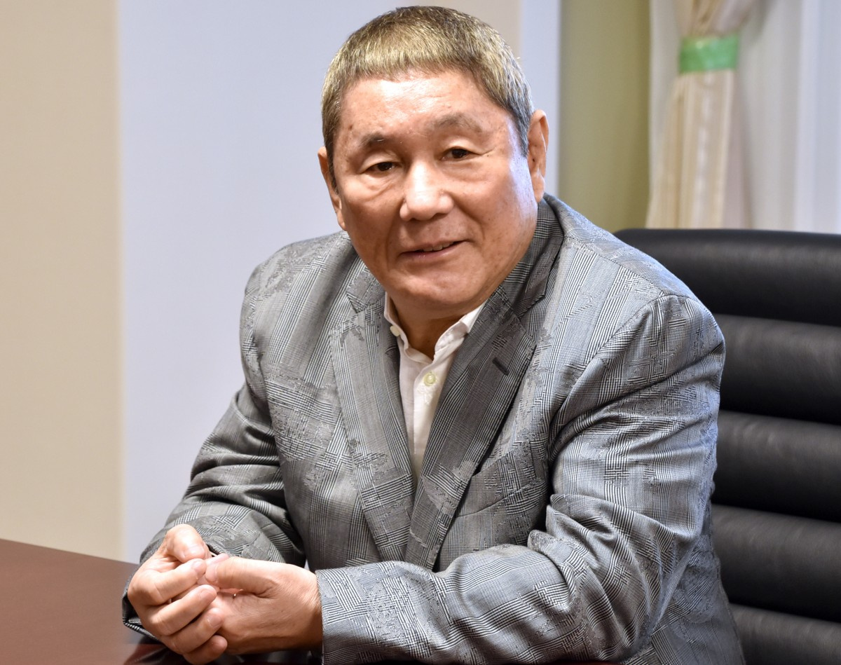 ビートたけし 照れ笑いで再婚報告 目標は所ジョージ夫妻 あのくらい幸せになりたい Oricon News ビートたけし 照れ笑いで再婚報告 目標は所ジョージ夫妻 あのくらい幸せになりたい Oricon News