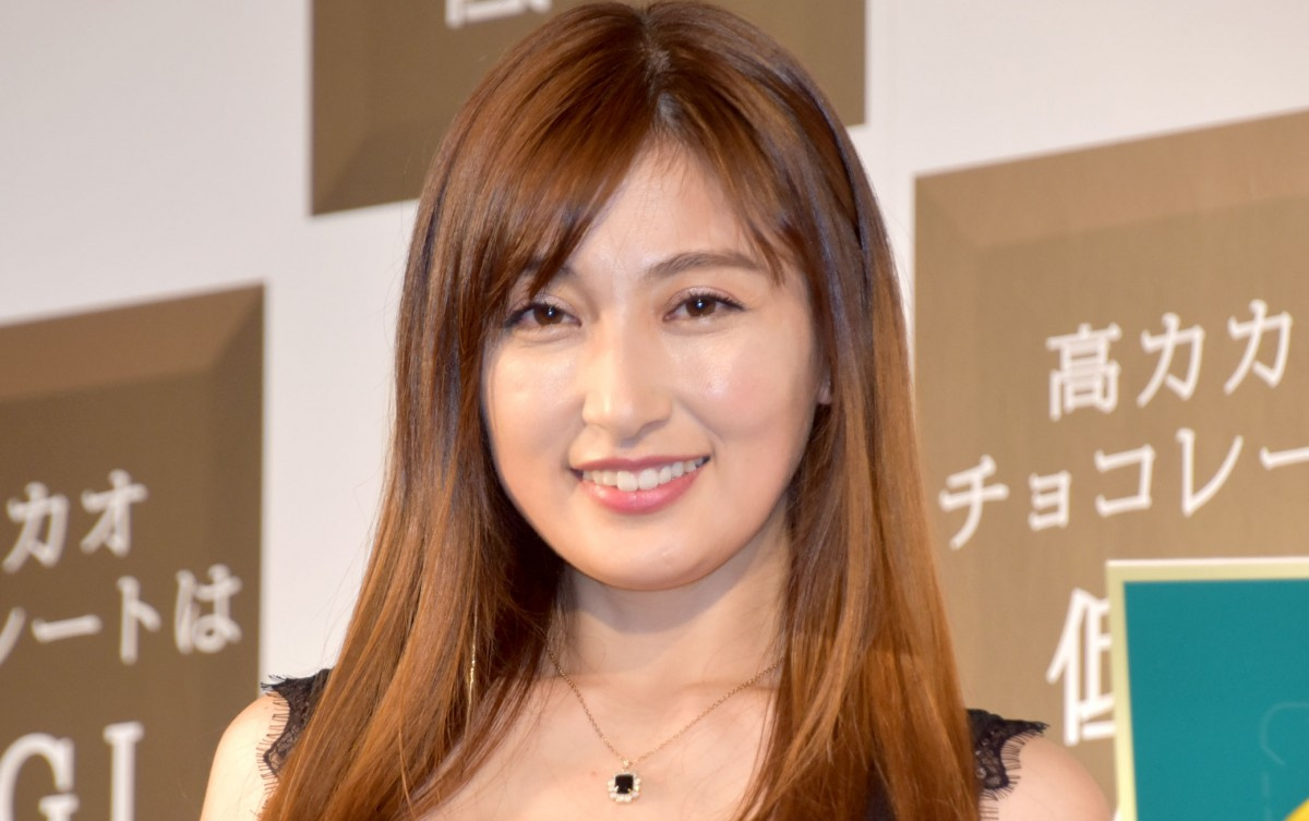 熊田曜子 髪40センチカットでショートヘアに 人生2度目のヘアドネーション Oricon News