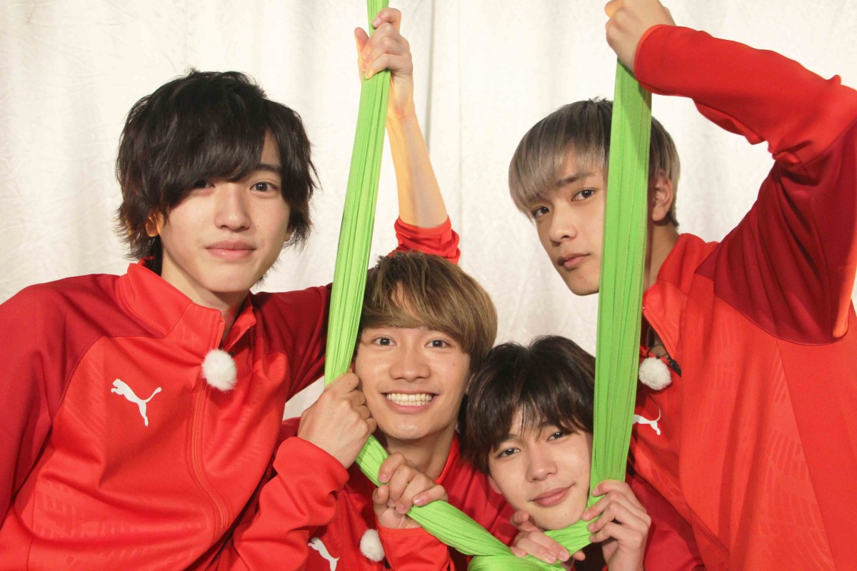 なにわ男子 道枝 高橋 長尾 藤原 空中パフォーマンスに挑戦 絆が深まった Oricon News なにわ男子 道枝 高橋 長尾 藤原 空中パフォーマンスに挑戦 絆が深まった Oricon News