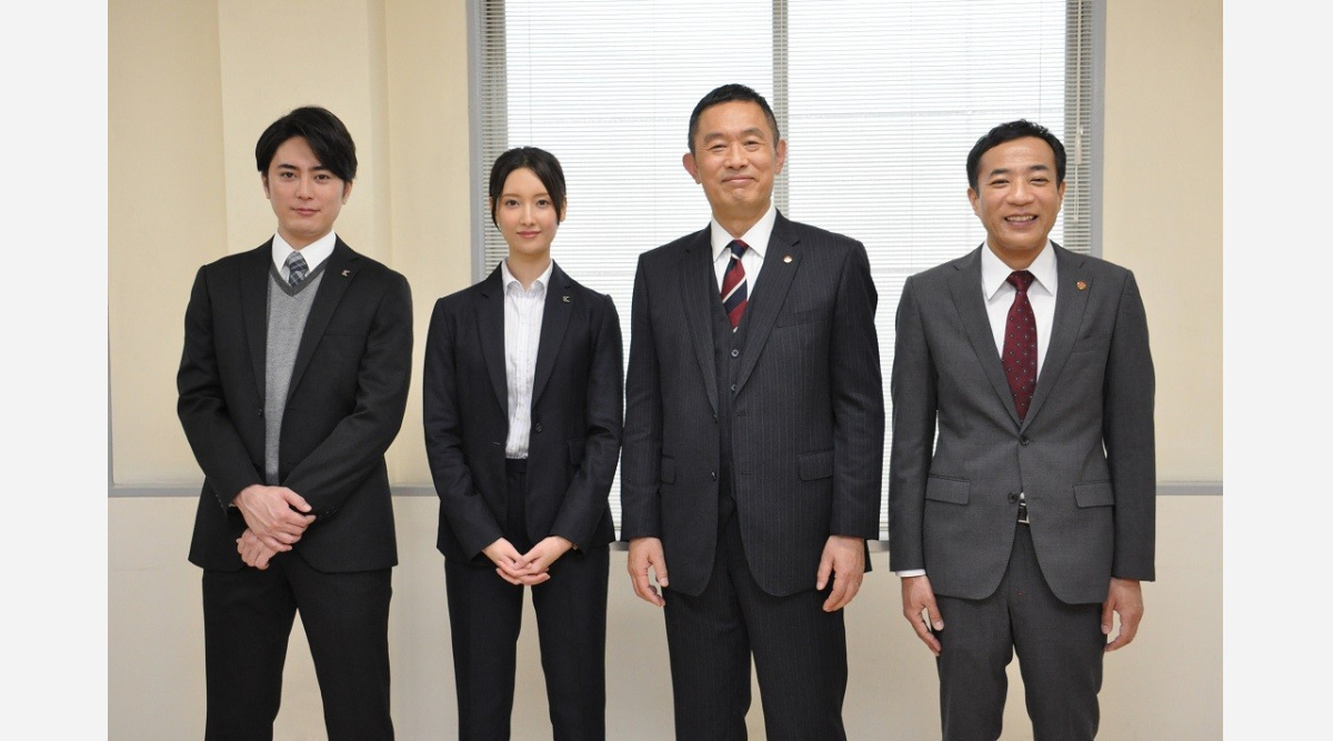一課長 内藤 塙 Bg 菜々緒 間宮 奇跡の邂逅 コラボ企画でドラマ初共演 Oricon News 一課長 内藤 塙 Bg 菜々緒 間宮 奇跡の邂逅 コラボ企画でドラマ初共演 Oricon News
