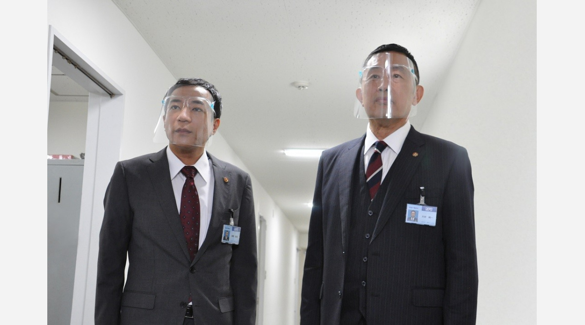 内藤剛志 警視庁 捜査一課長 撮影再開 テレワーク捜査会議ng集公開へ Oricon News 内藤剛志 警視庁 捜査一課長 撮影再開 テレワーク捜査会議ng集公開へ Oricon News