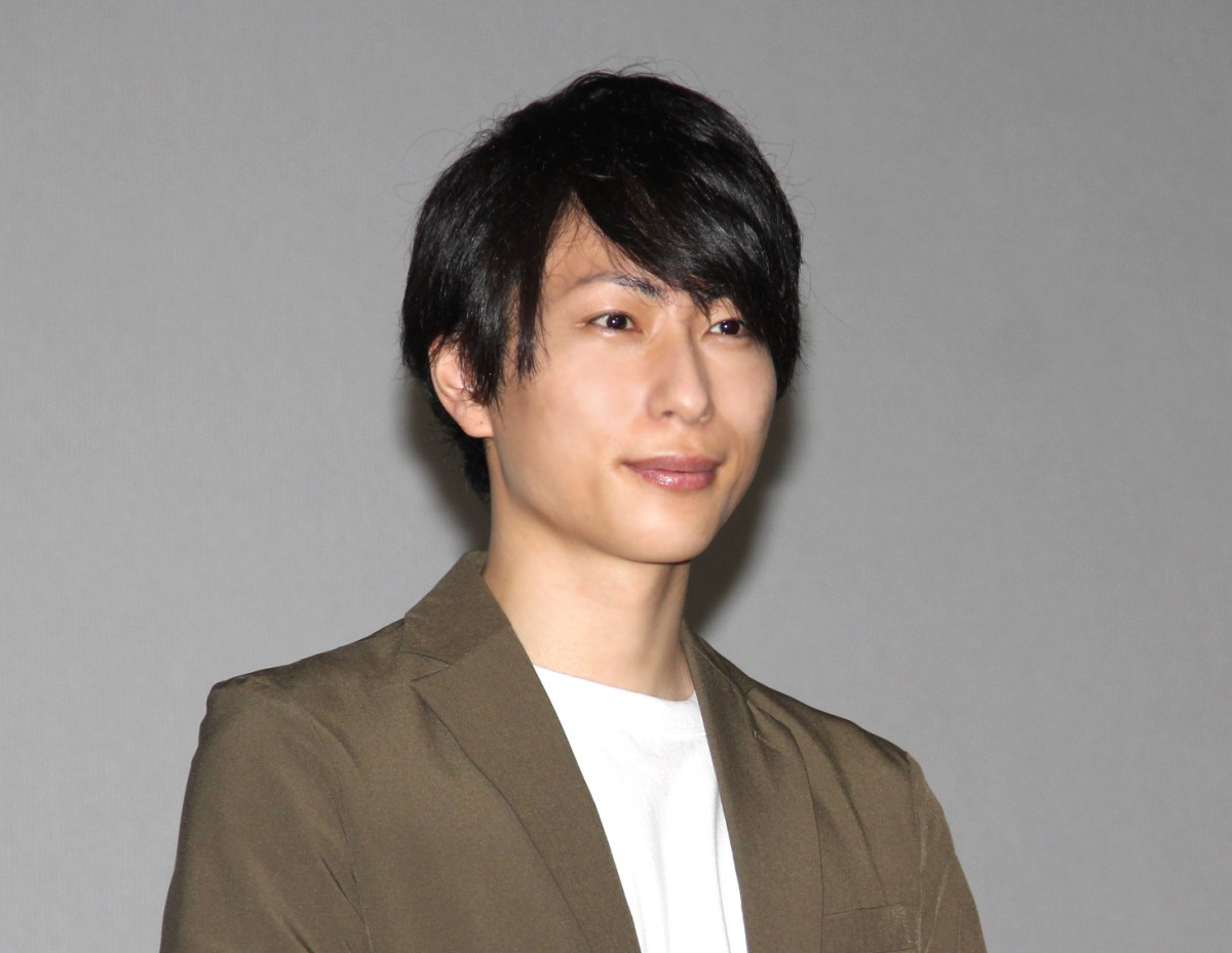 元サラリーマンの声優 森嶋秀太 共演者のスーツ姿に照れ カッコいい Oricon News 元サラリーマンの声優 森嶋秀太 共演者のスーツ姿に照れ カッコいい Oricon News